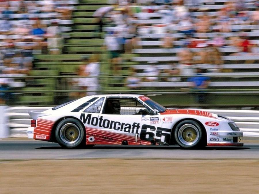  Ford Mustang Race Car 1985 года  (фото 2 из 2)